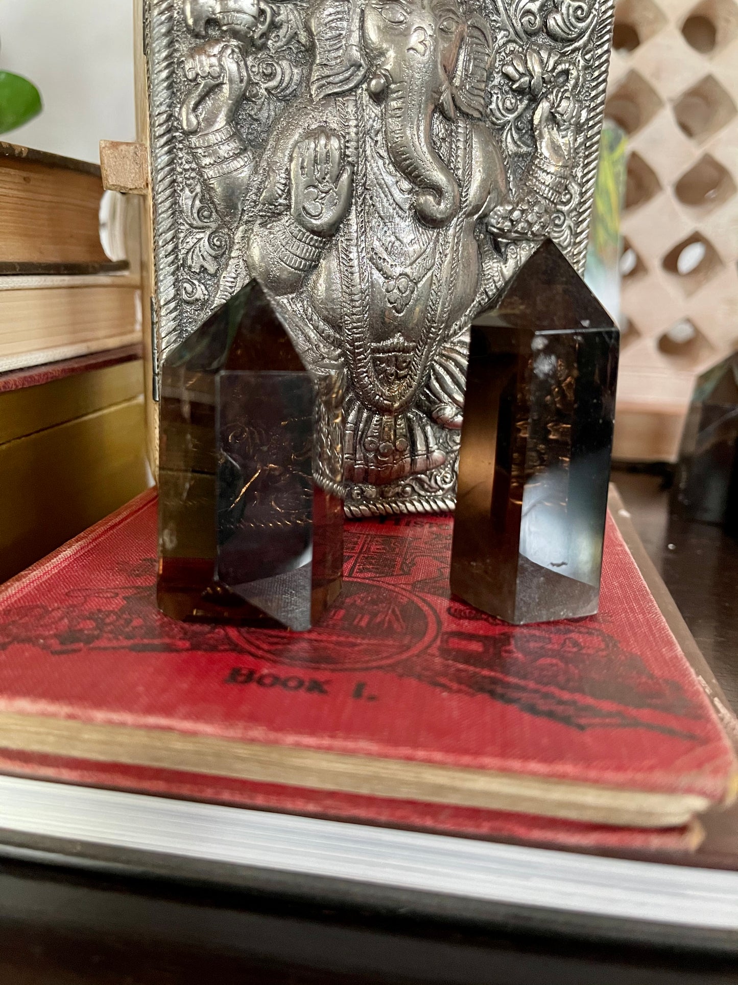 Natural Smoky Quartz Crystal Tower Healing Meditation Stone, Bodhi Crystal Magic