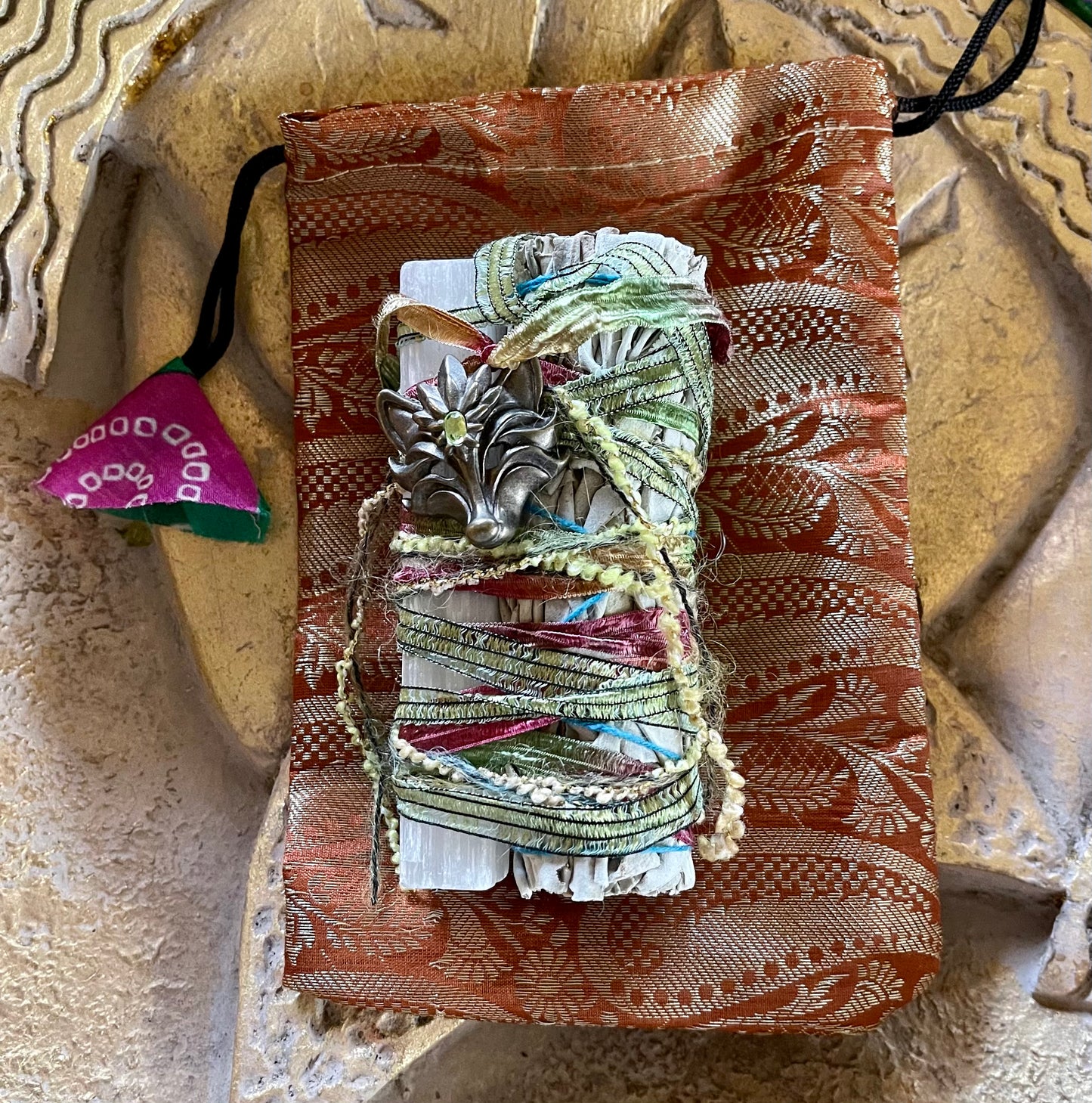 Shy Wolf Sanctuary, Shy Wolf Charity, Sage Bundle, Bodhi Gifts