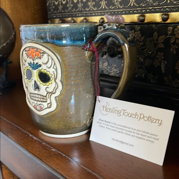 NWT Sugar Skull Mug with Genuine Rose Quartz Crystal, Bodhi Crystal Magic
