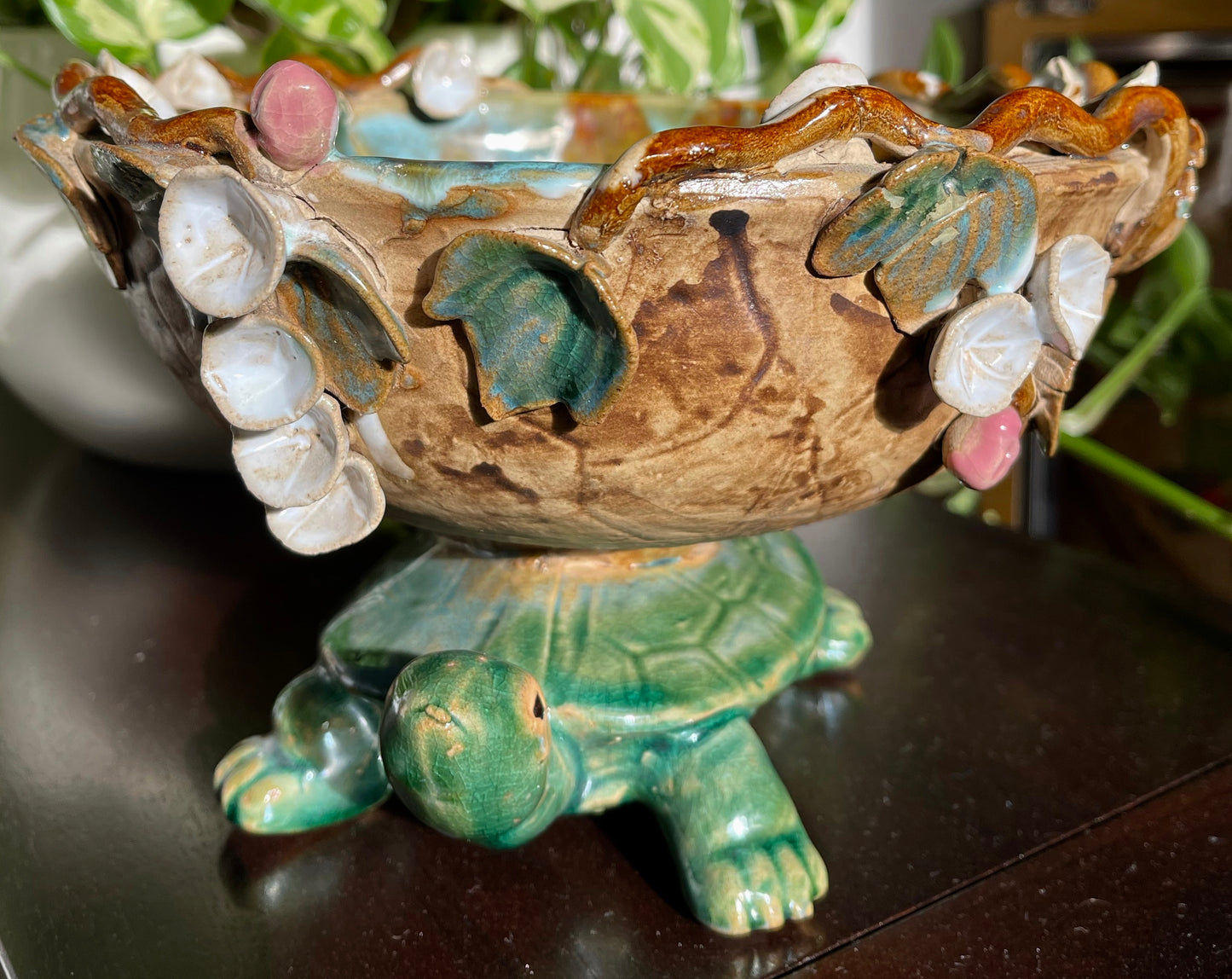 Gorgeous Vintage Pottery, Turtle Bowl, Old World Vintage