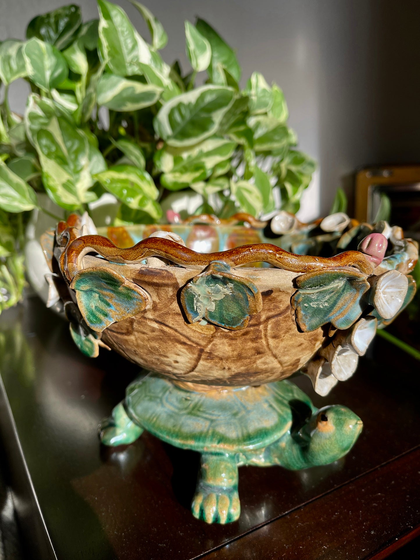 Gorgeous Vintage Pottery, Turtle Bowl, Old World Vintage