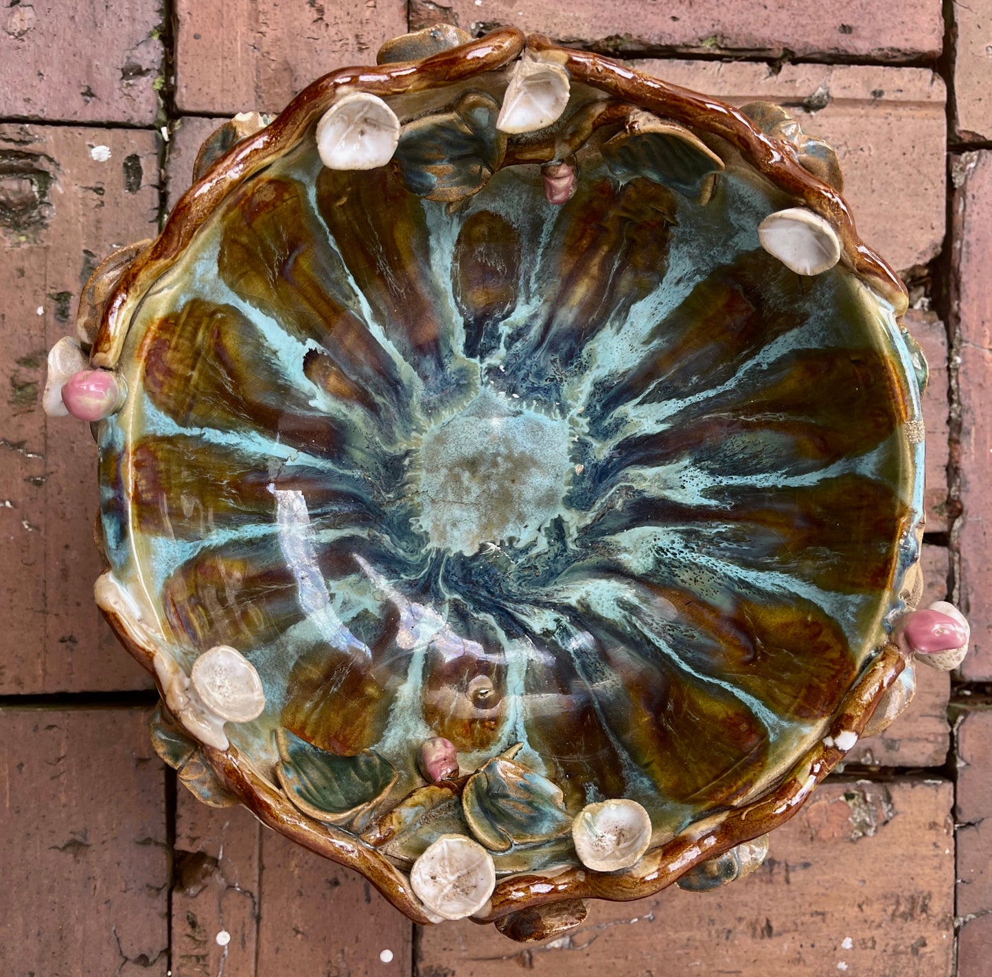 Gorgeous Vintage Pottery, Turtle Bowl, Old World Vintage