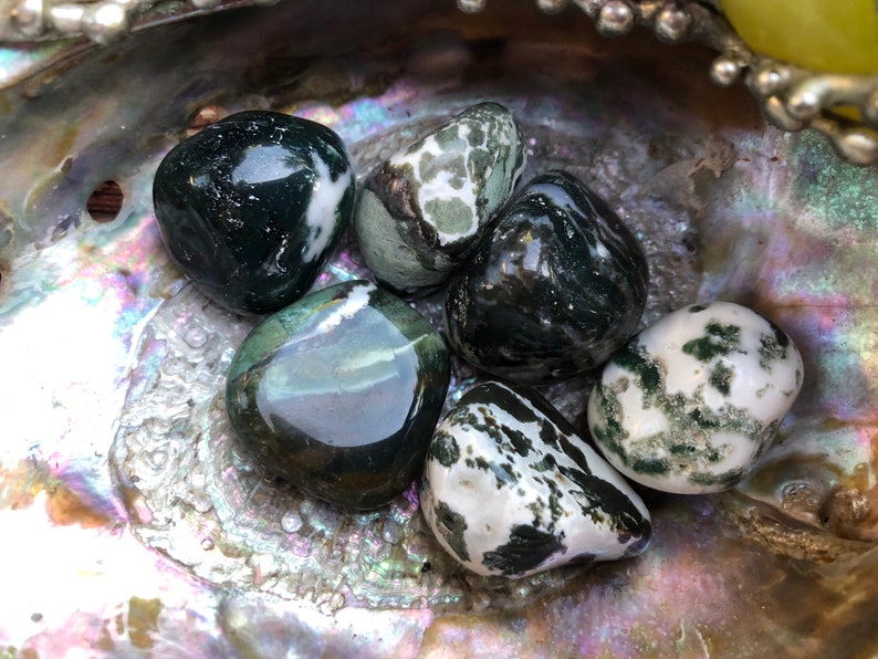 Green Sardonyx Crystal, Crystal Magic