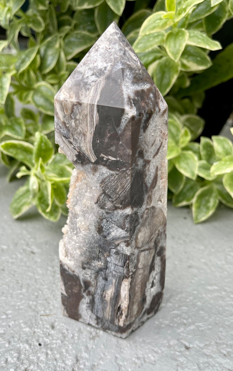 Large and Beautiful Sphalerite Tower, Natural White Sphalerite Quartz, Crystal Magic