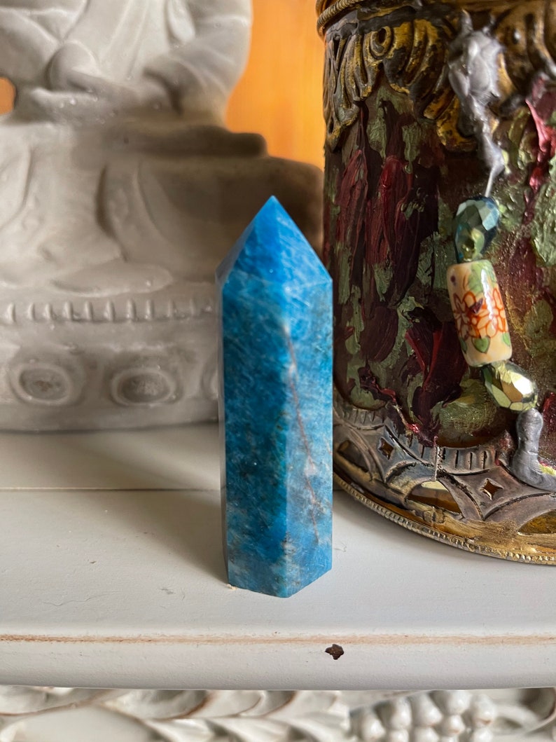 Blue Apatite Tower, Crystal Magic