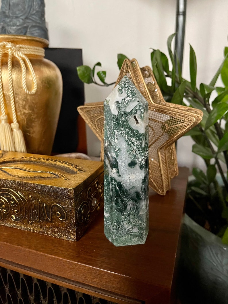 Moss Agate Tower, Natural Moss Agate, Crystal Magic