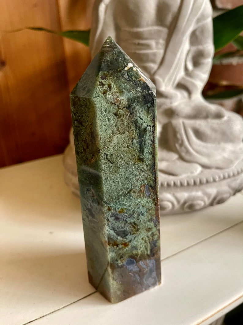 Beautiful Colors Moss Agate Tower, Natural Moss Agate, Crystal Magic