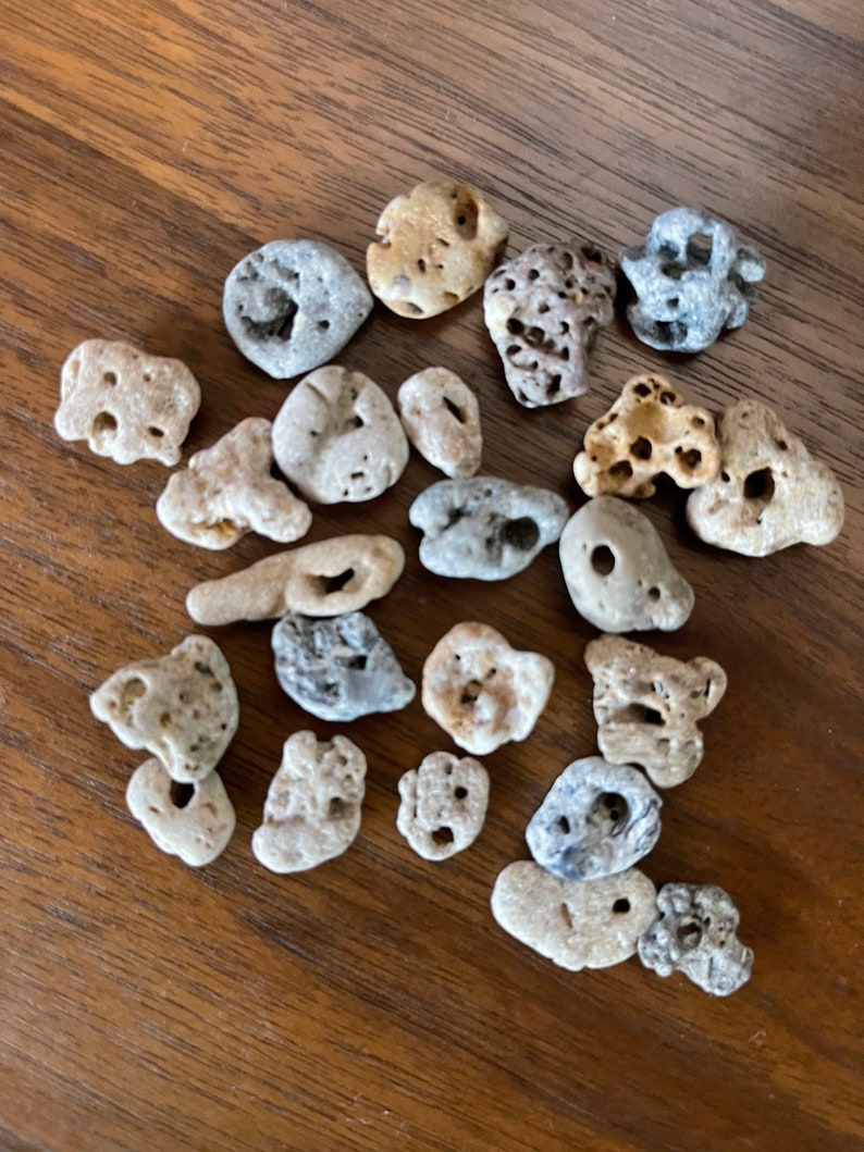 Hag Stone Mini, Mini Hag Stones, Hagstone, Crystal Magic, adder stones, beach stones, holey stones, island stones, beach stones with holes