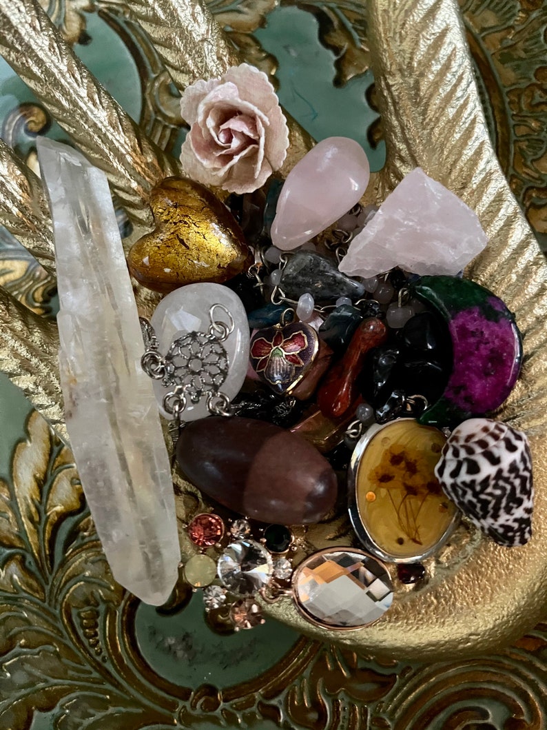 Quality Mystical Scoop, Love Scoop, Crystal Magic