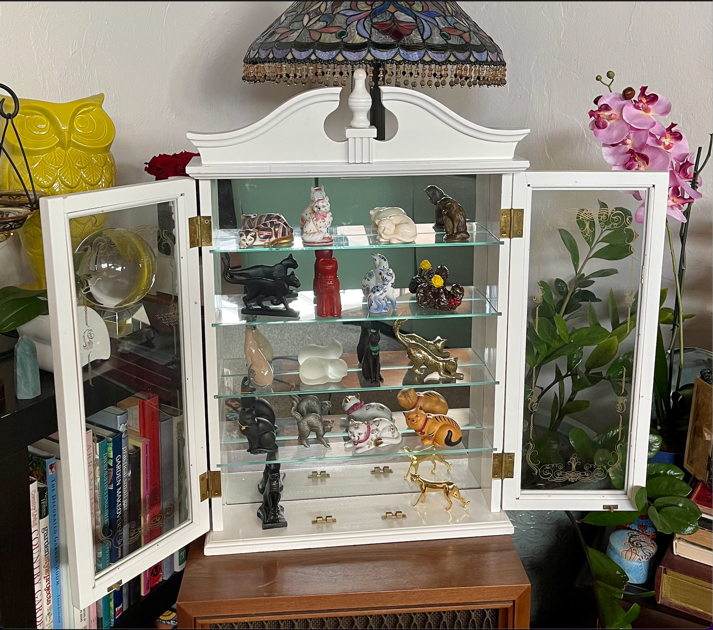 Vintage Wal-Mart Curio Cabinet, Bodhi Vintage