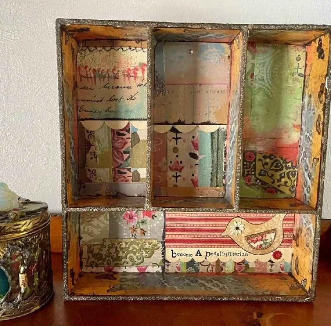 Eclectic Vintage Tin Divided Wall Decor/Tray, Bodhi Home Decor