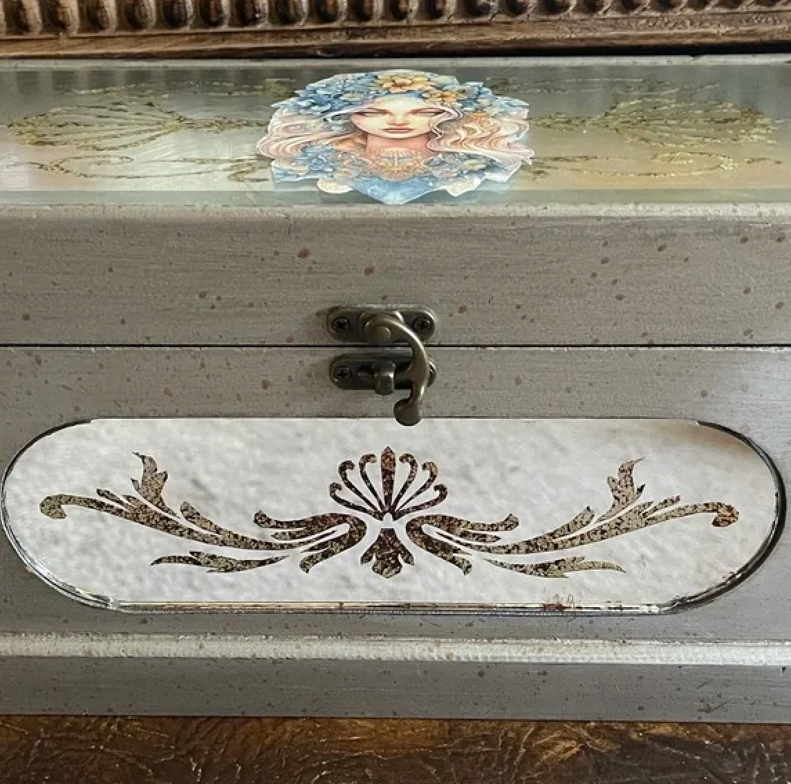 Goddess Vintage Glass Decorator Box, Bodhi Lovecycled