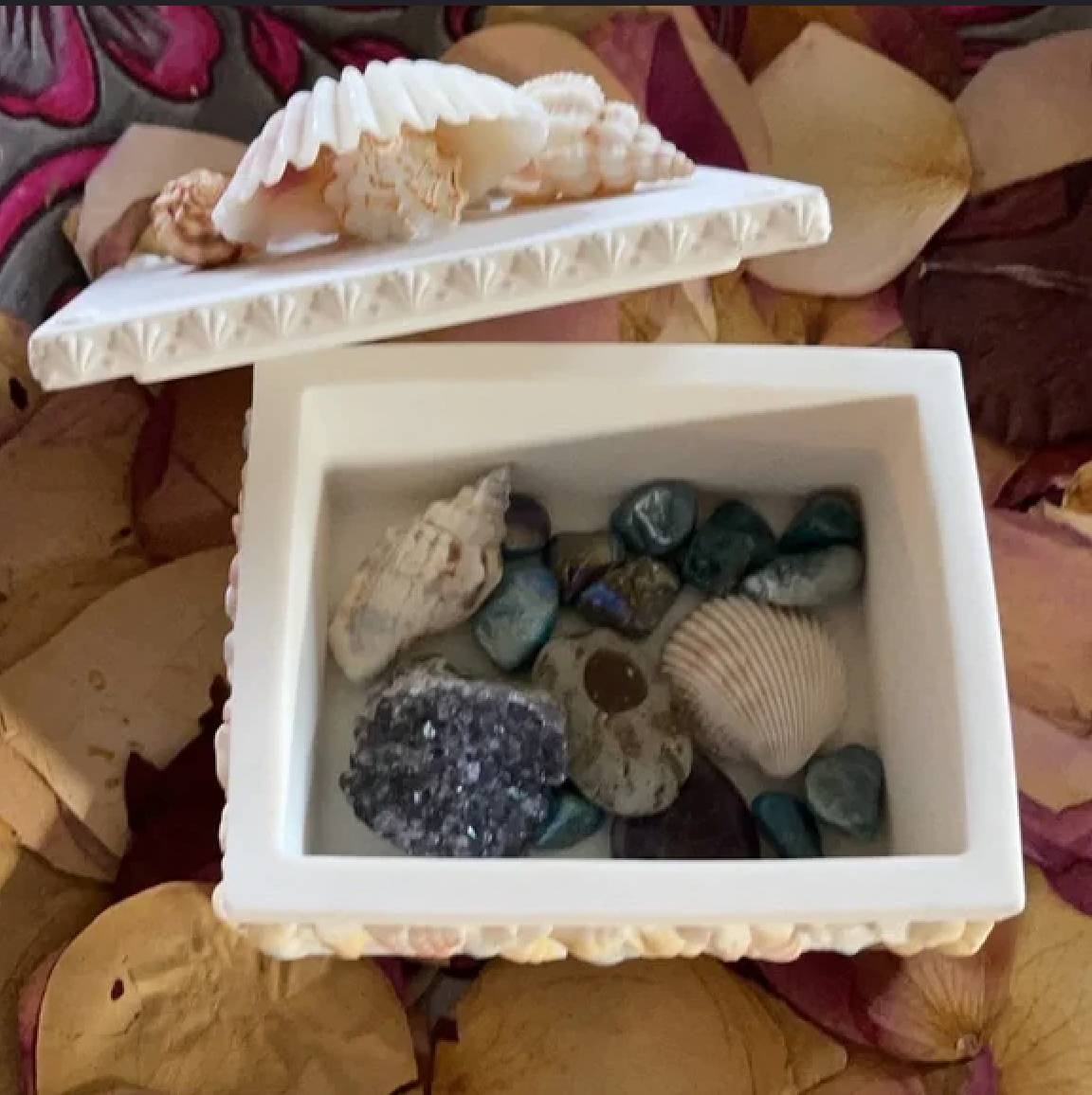 Beautiful Vintage Shell Box with Mermaid Crystal Surprises, Bodhi Gifts