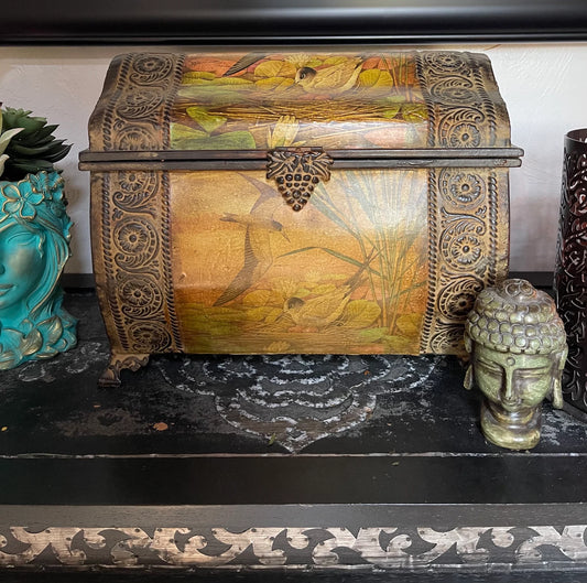 Enchanting Vintage Decorator Box, Bodhi Vintage