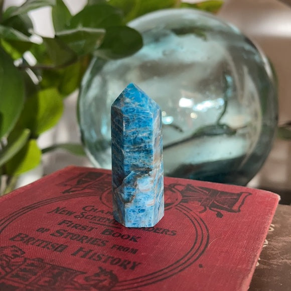 Blue Apatite Tower, Magical Blue Apatite, Bodhi Crystal Magic