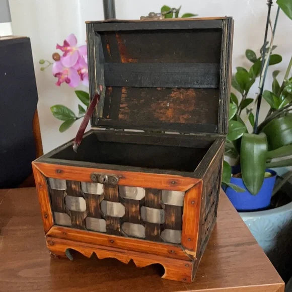 Unique Metal Weave and Wooden Box, Bodhi Vintage