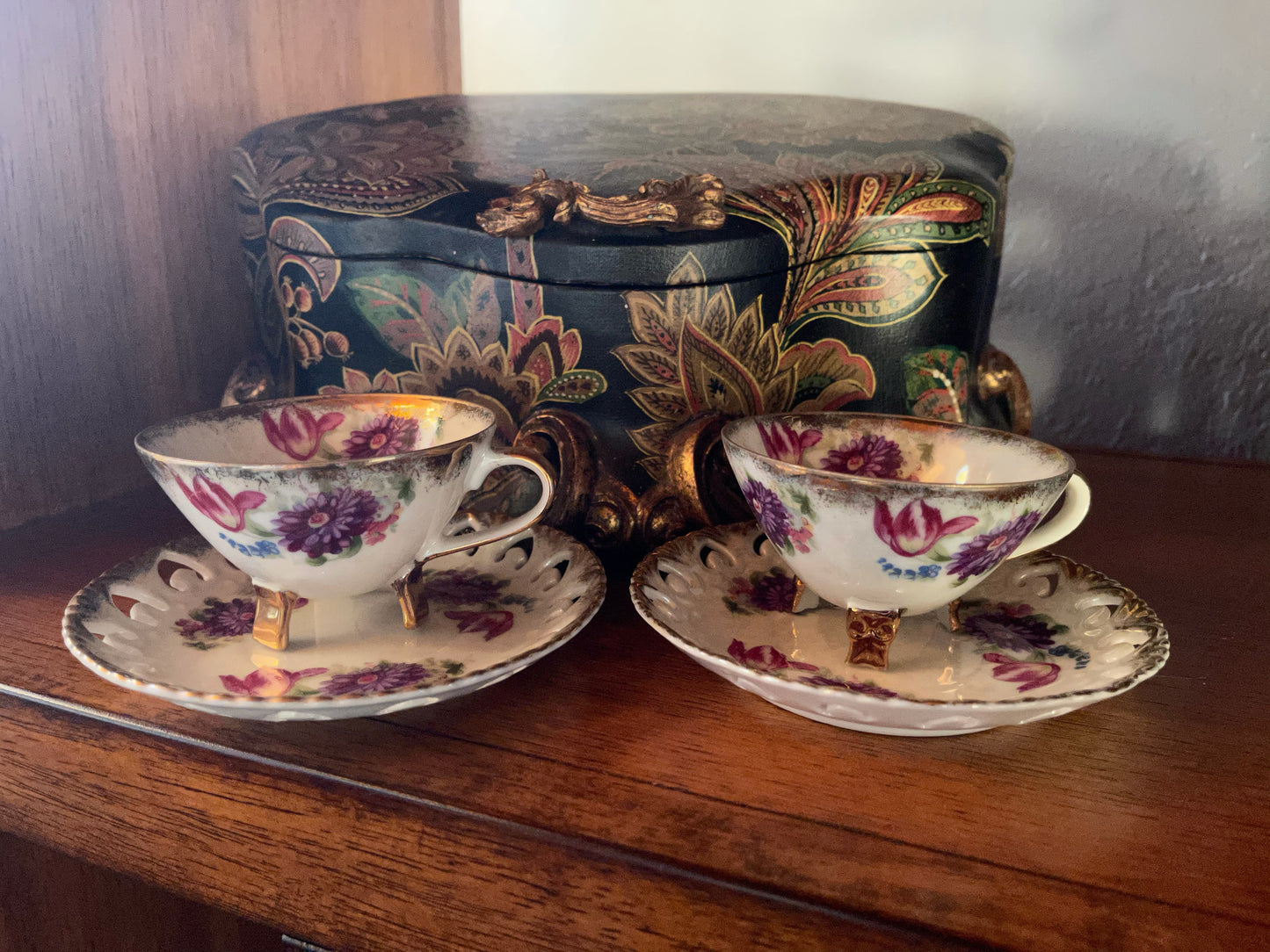 Lustre Vintage Tea Cup and Saucer, Old World Vintage