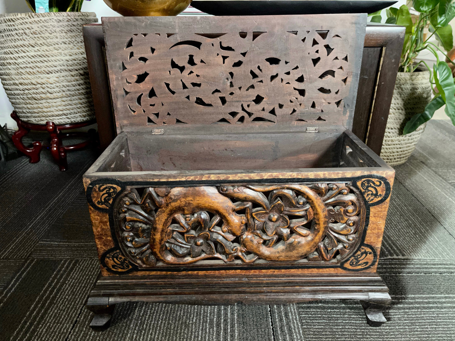 FABULOUS Vintage Ornate Trunk from Indonesia, Old World Vintage