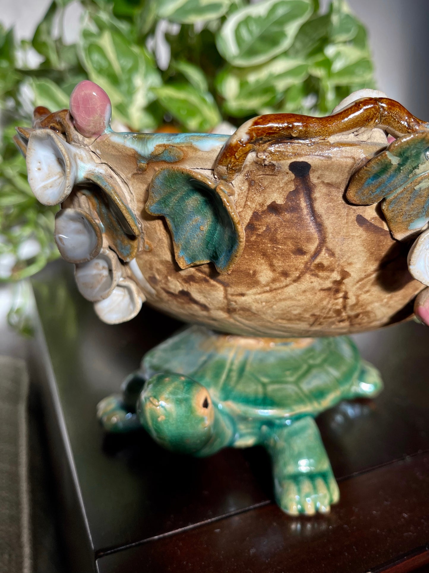 Gorgeous Vintage Pottery, Turtle Bowl, Old World Vintage