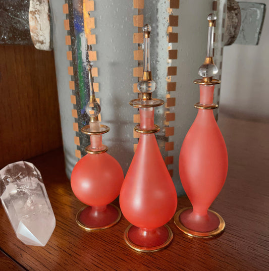 Vintage Perfume Bottle, Coral Glass Perfume Bottle, Old World Vintage