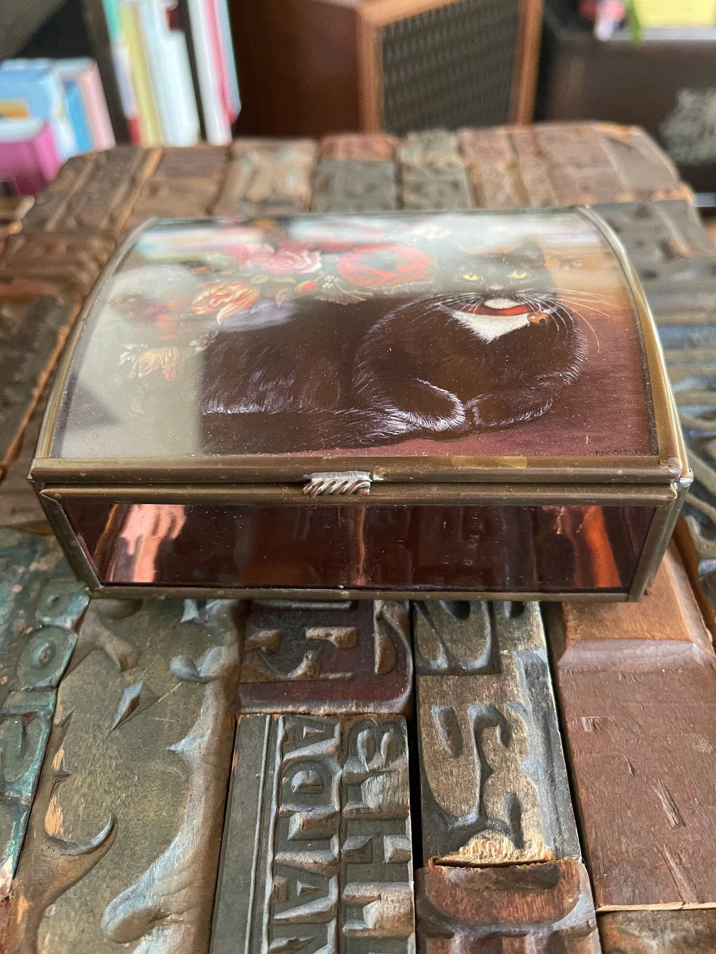 Vintage Black Cat Glass Jewelry Box, Old World Vintage