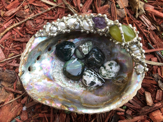 Green Sardonyx Crystal, Crystal Magic