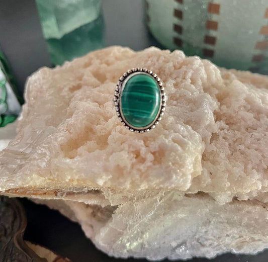 Very Pretty Vintage Malachite Ring, Malachite Cabochon, Reiki, Business Stone, Malachite, 925 Sterling Silver, 6.25 Malachite Ring