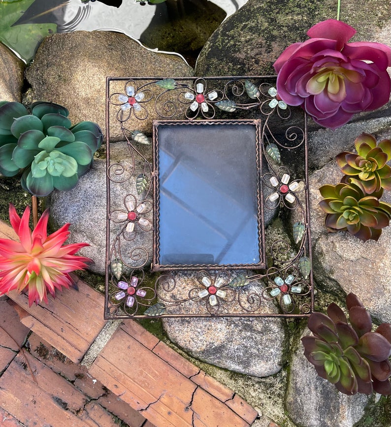 Sweet Vintage Frame with Floral Beads, Old World Vintage