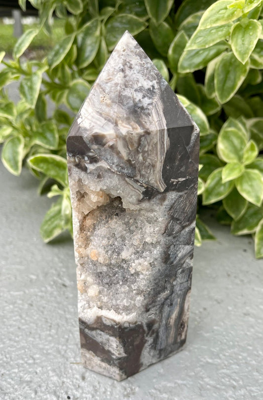 Large and Beautiful Sphalerite Tower, Natural White Sphalerite Quartz, Crystal Magic