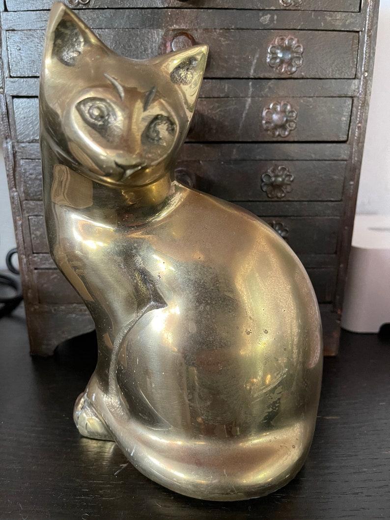 Vintage Brass Cat Figurine, Old World Vintage