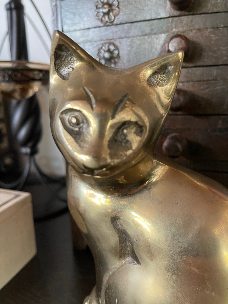 Vintage Brass Cat Figurine, Old World Vintage