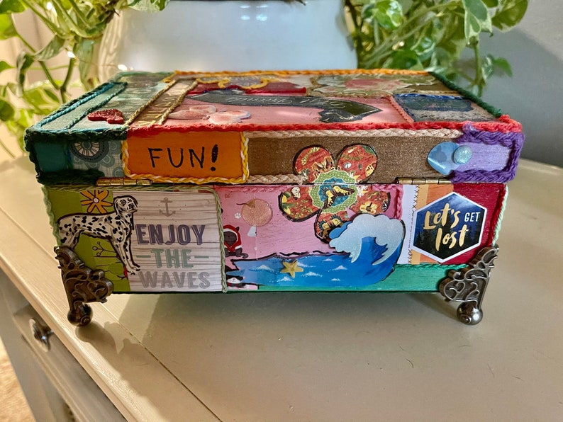 Lovecycled Cigar Box, Upcycled Gift Box, Home Decor