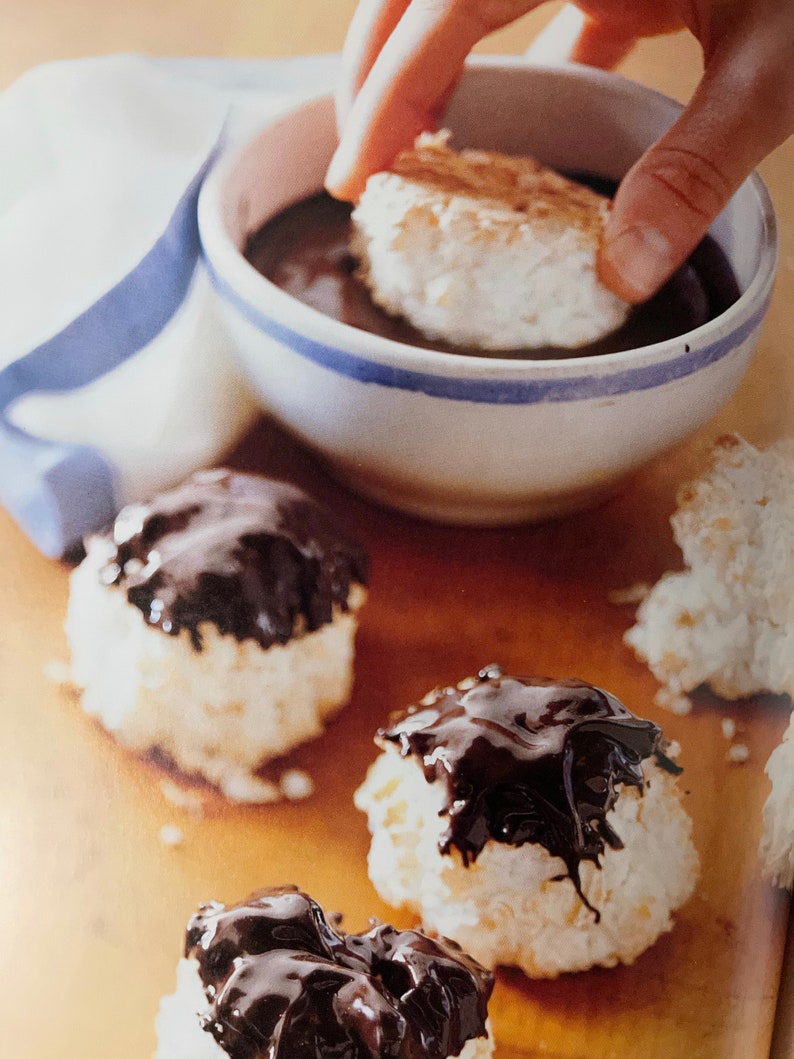 The All American Cookie Book, Vintage Cook Book, Bodhi Books and Magazines