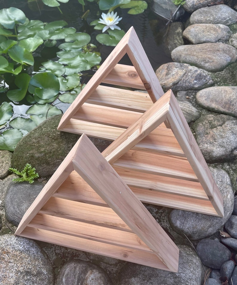 Organic Triangle Shelf, Raw Shelf, Crystal Display