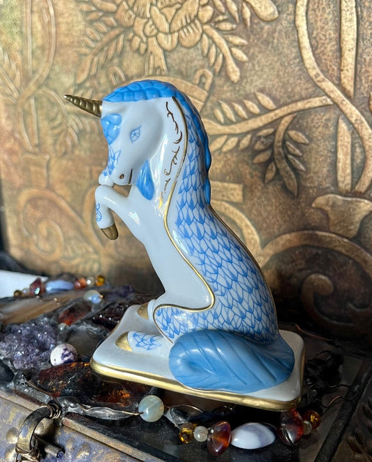 Vintage Franklin Mint Unicorn, Old World Vintage