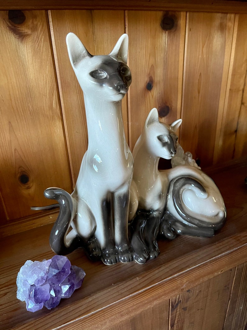 Vintage Siamese Cat Lamp, Old World Vintage