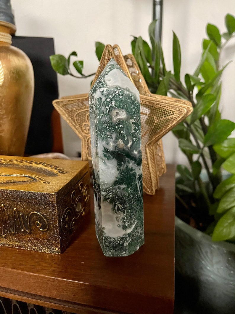 Moss Agate Tower, Natural Moss Agate, Crystal Magic