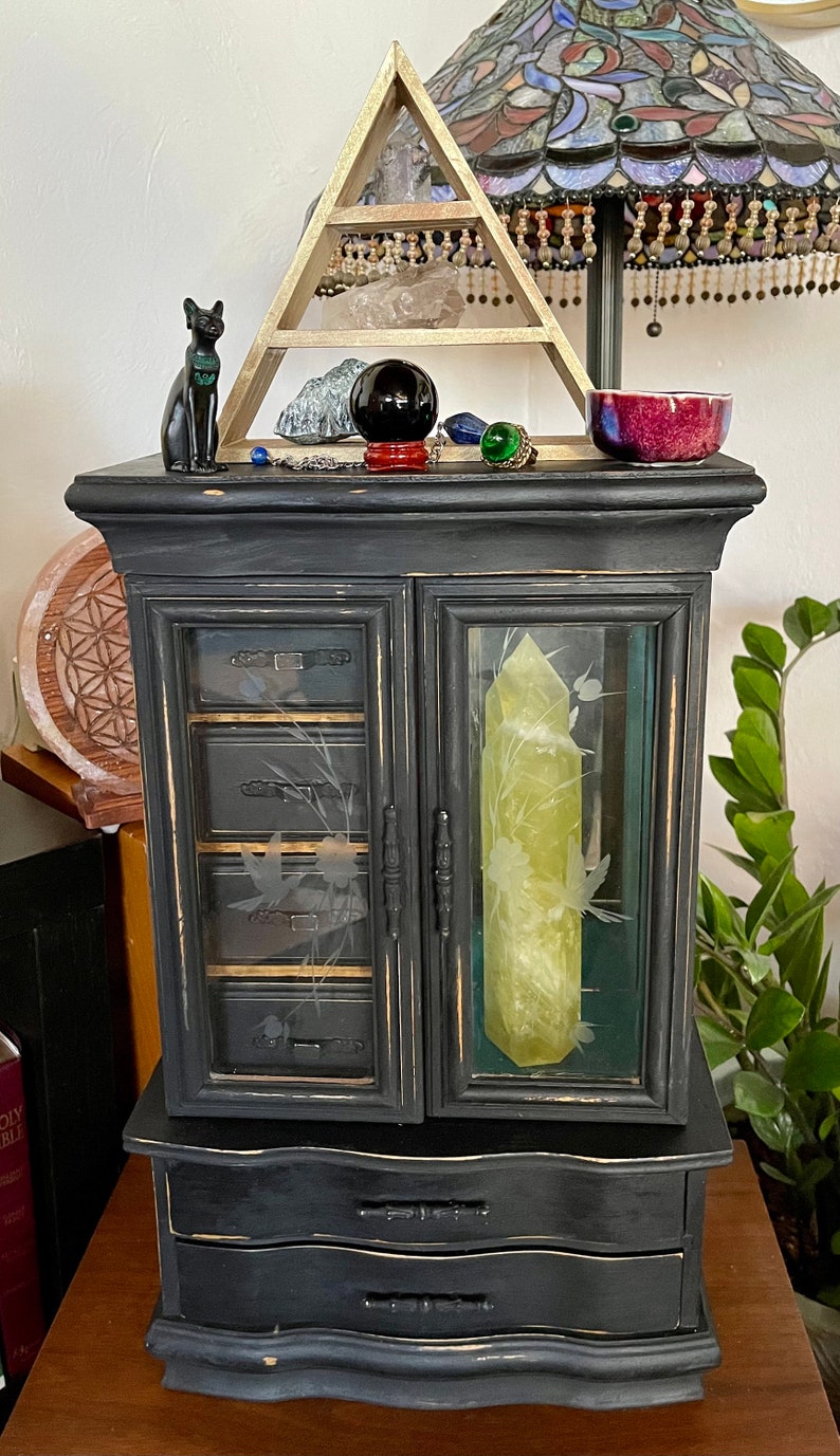 Mystical Cabinet, Oddities Cabinet, Lovecycled