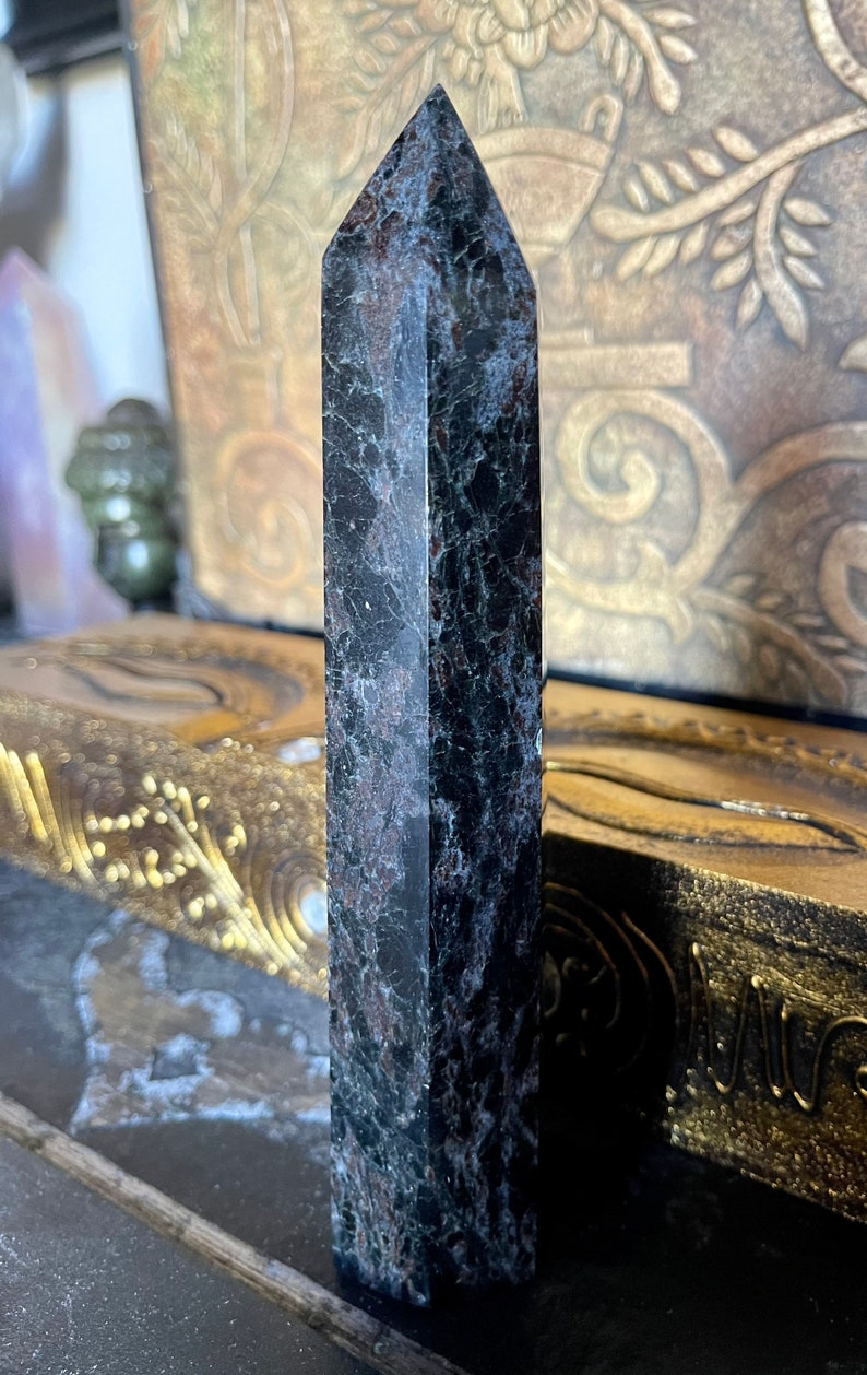 Arfvedsonite Tower, Natural Arfvedsonite, Crystal Magic