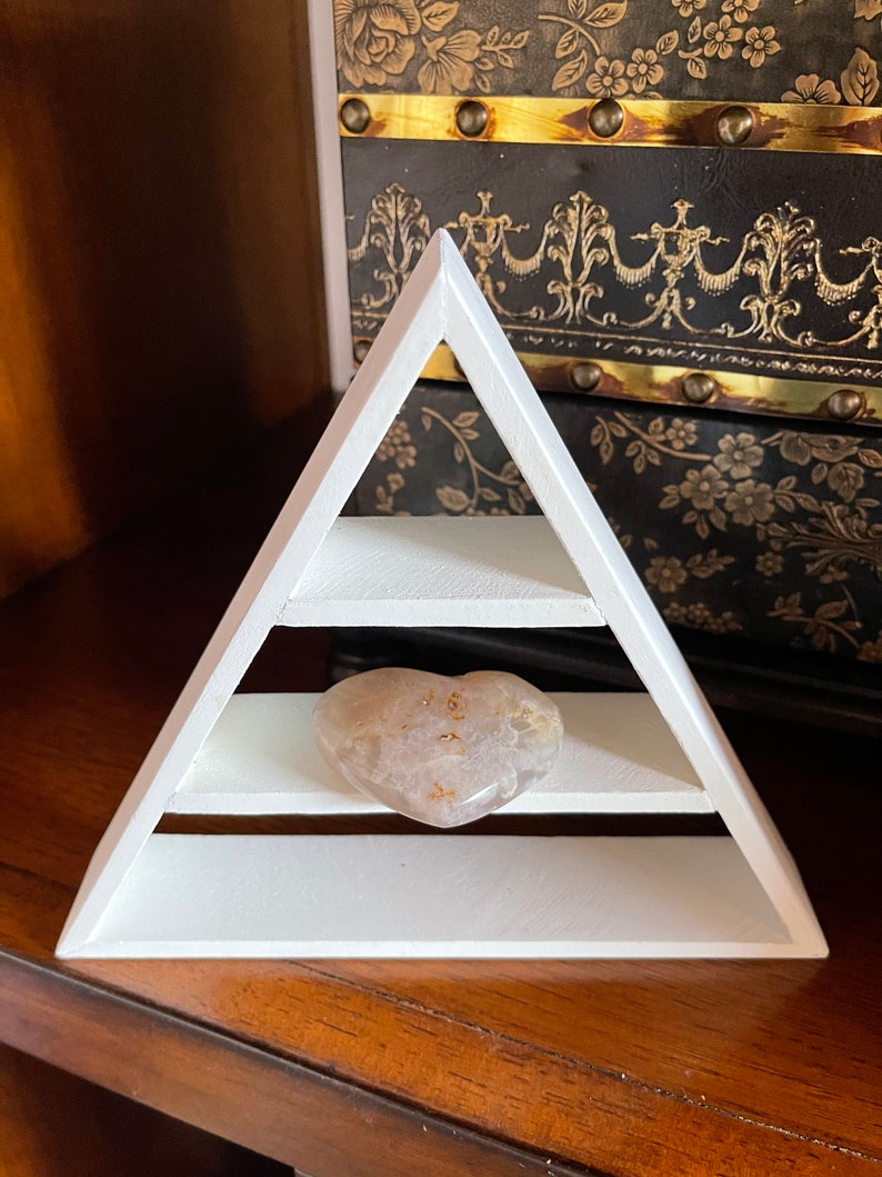 Hand Crafted Triangle Shelf with Heart Stone, Gift Sets
