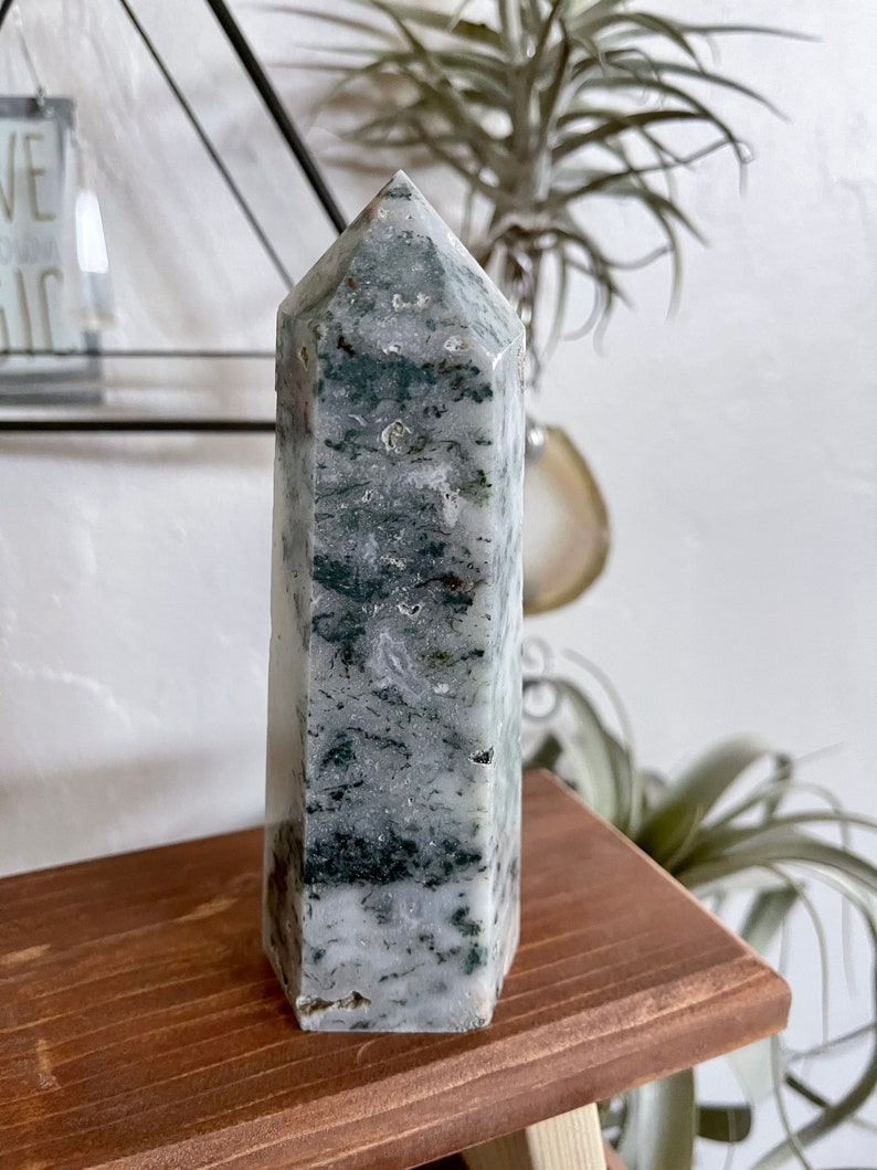 Beautiful White and Green Moss Agate Tower, Crystal Magic