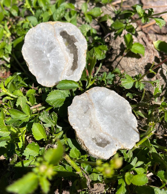 Beautiful Keokuk Geodes, Crystal Magic